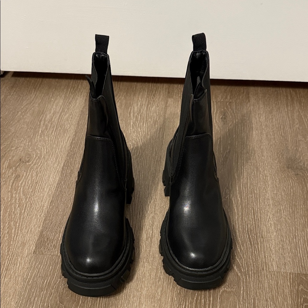 Boohoo Sleek Black Footwear